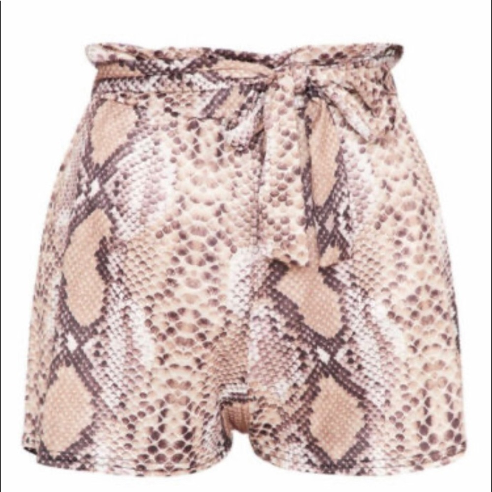 Tie Waist Shorts PrettyLittleThing